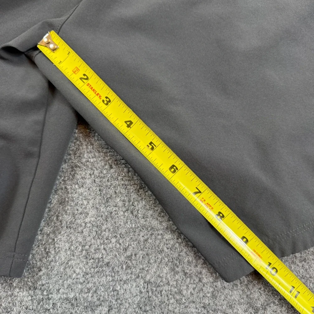 Adidas Mens Athletic Shorts Gray Elastic Waist Drawstring Pockets Size Large